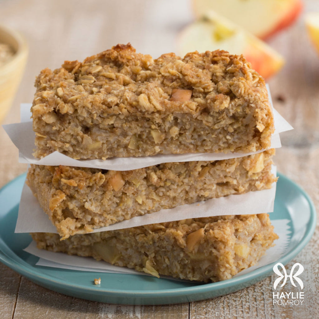 AppleCinnamon Cake Bars Haylie Pomroy