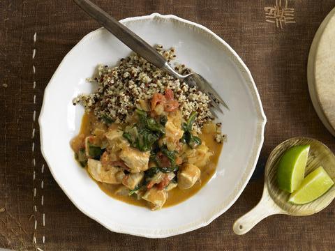 Sweet and Spicy Coconut Curry - Phase 3 Chicken Recipe | Haylie Pomroy