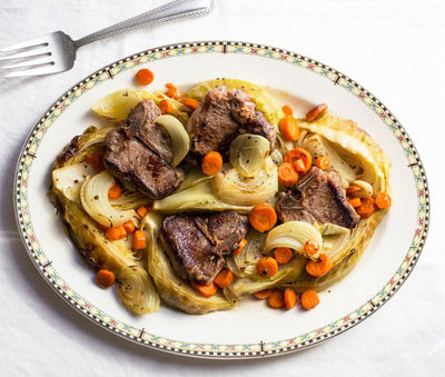 Lamb Chops with Braised Cabbage and Carrots - Lamb Chops with Braised Cabbage and Carrots
