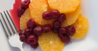 Orange Slices with Warm Cinnamon Raspberries - Orange Slices with Warm Cinnamon Raspberries