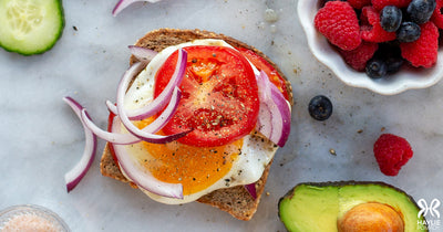Eggs and Toast with Tomato and Red Onion - Eggs and Toast with Tomato and Red Onion