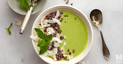 Mint Chocolate Chip Smoothie Bowl - Mint Chocolate Chip Smoothie Bowl